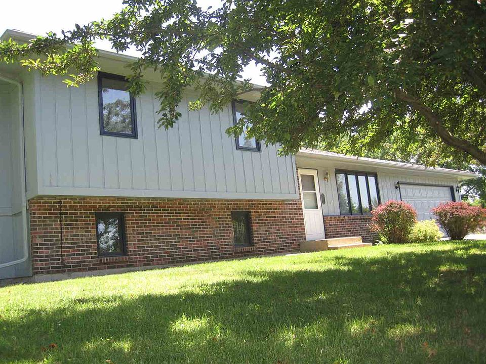 1st image of 6205 Windmill Ct