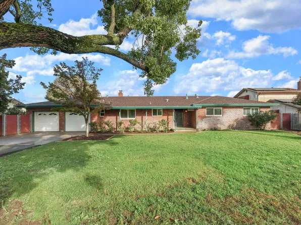 5235 E Live Oak Rd, Lodi, CA 95240