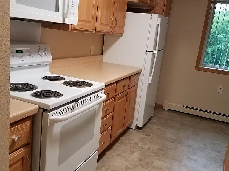 Riverside Senior Apartments — Photo 2