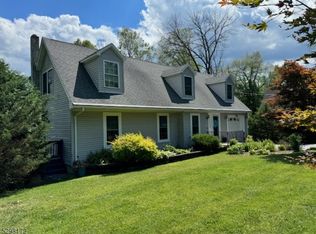 14 Zinnia Dr, Glenwood, NJ 07418