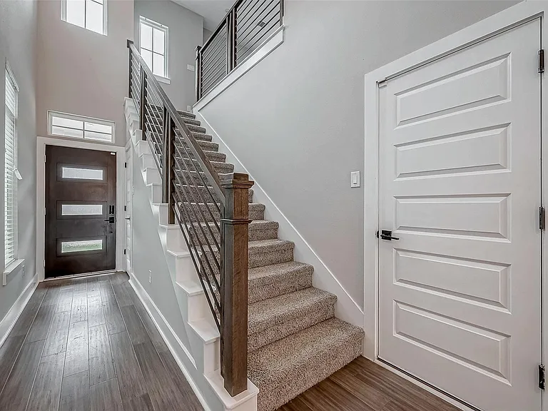 16531 Oasis Meadow Ln — Photo 2
