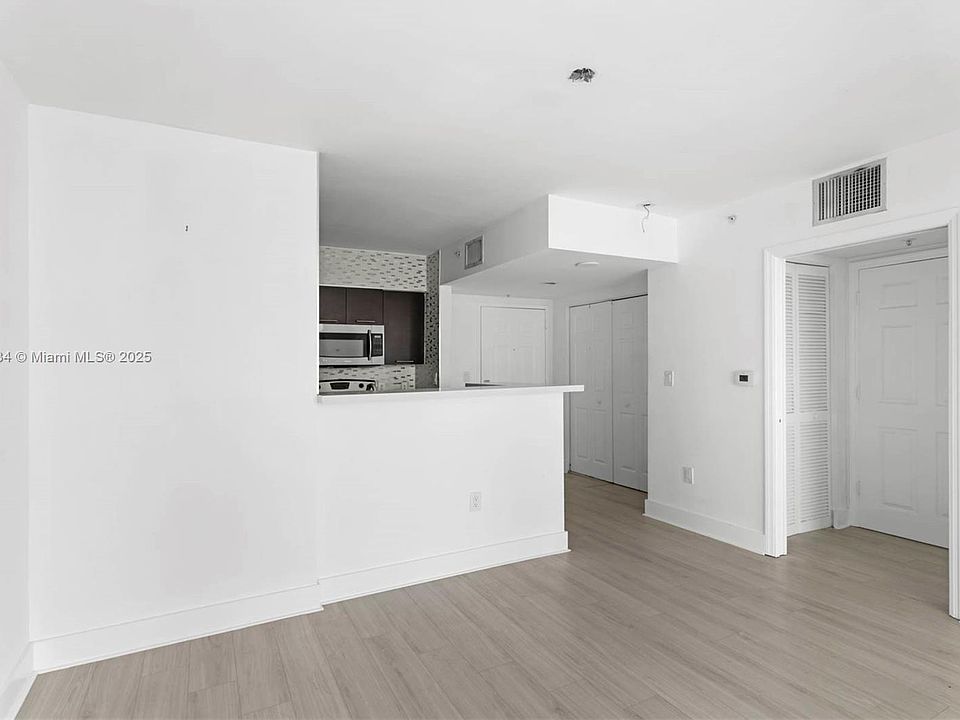 1st image of 3105-1155 Brickell Bay Dr #3105