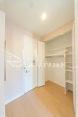 Rented by Platinum Properties | media 32