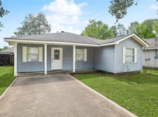 2121 Pelican St, Slidell, LA 70460