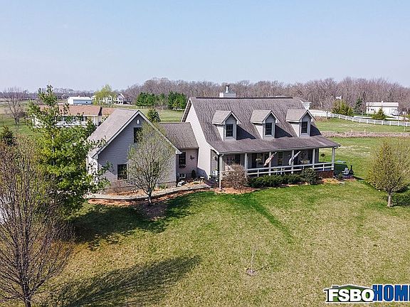 2nd image of 12584 NE 64th St