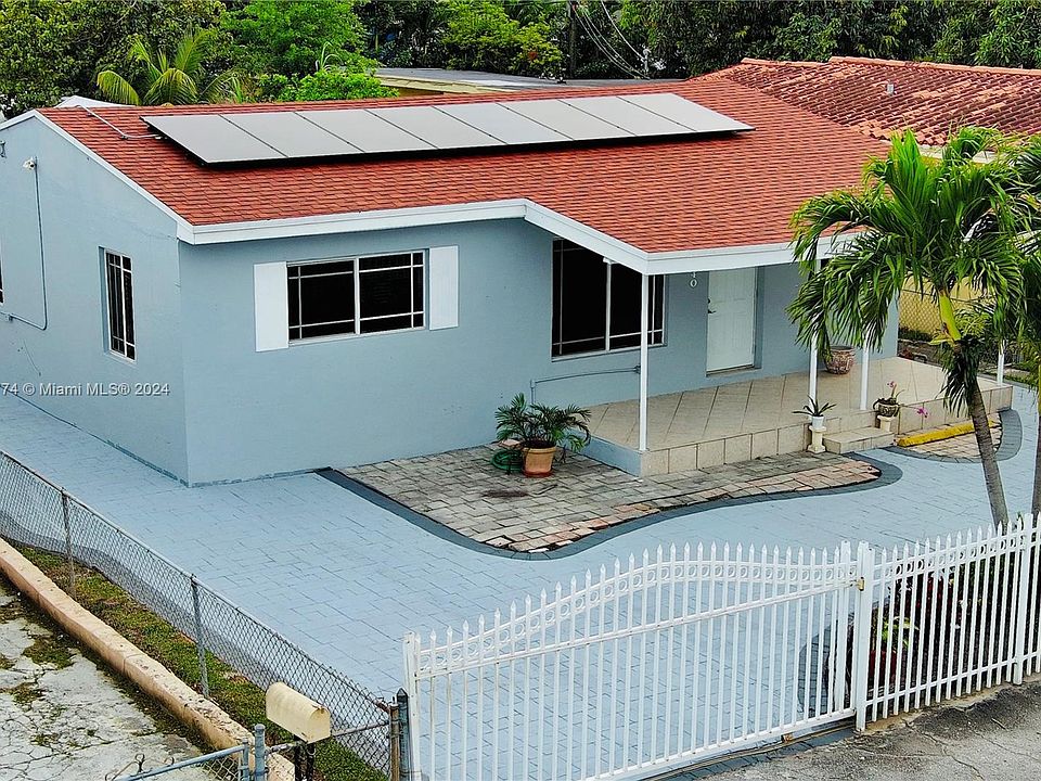 1st image of 3240 NW 102nd St
