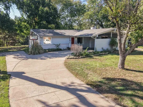 2435 N Porter Ave, Wichita, KS 67204