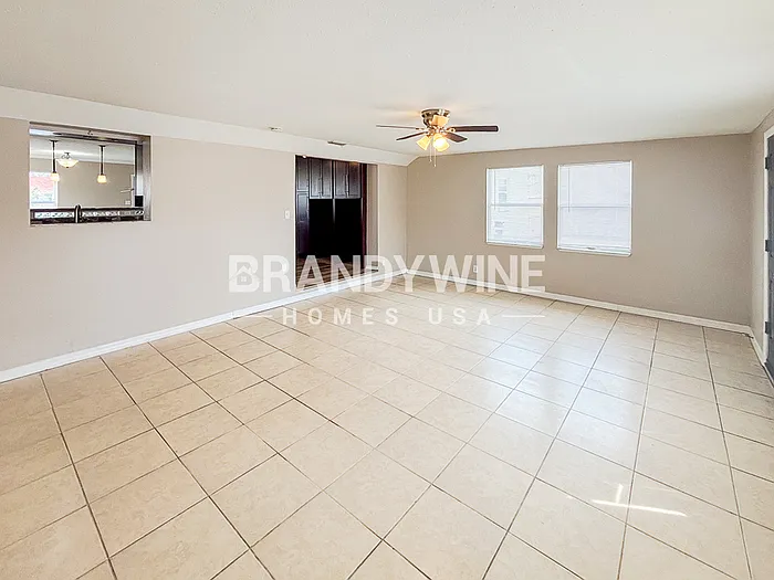7236 Darien Way — Photo 4