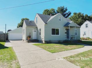 854 40th St SW, Wyoming, MI 49509