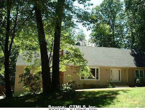 2nd image of 15 Verbena Ct