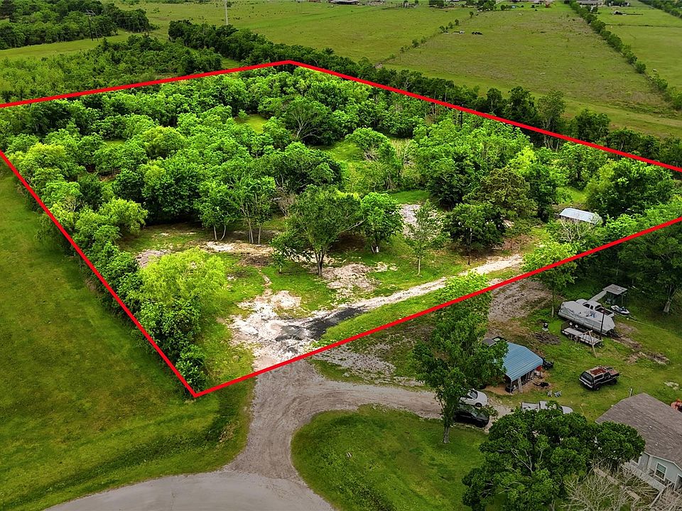 1st image of 3614 Stables Ln