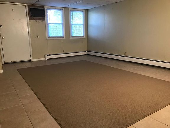 2nd image of 3836 Drake Ave APT 5