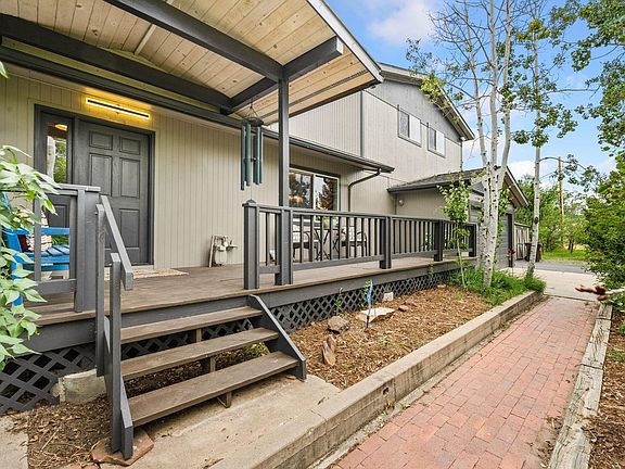 3rd image of 795 Fox Hill Ct