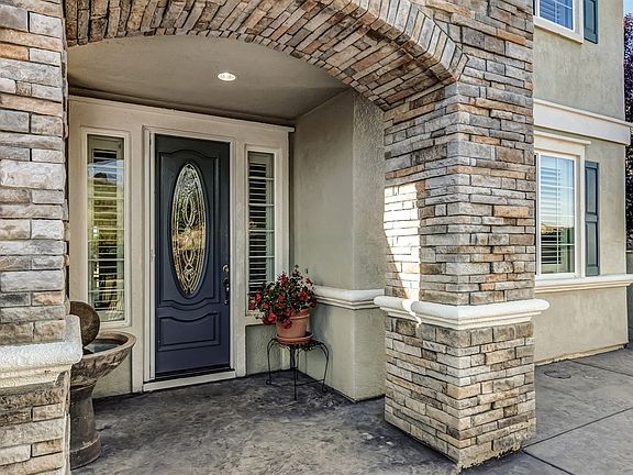 4th image of 4068 Westridge Ct