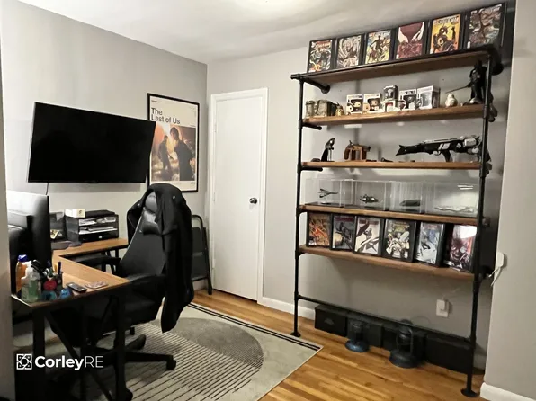 330 Lenox Road image 7 of 17