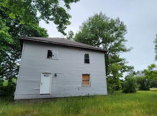 324 14th St, Cadillac, MI 49601