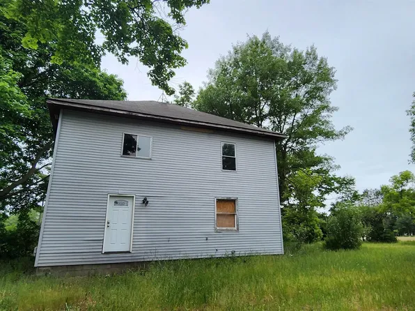 324 14th St, Cadillac, MI 49601