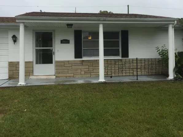 10813 Fillmore Ave, Port Richey, FL 34668