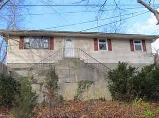 1 Orient Rd, Sound Beach, NY 11789