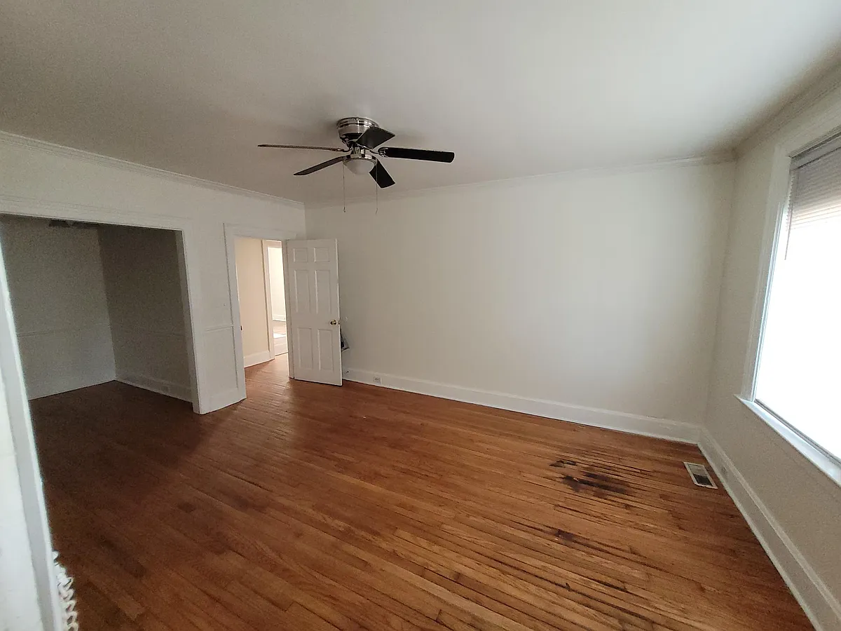 Building Photo - 238 Rose St #A