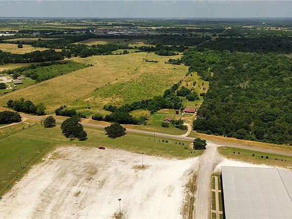 3rd image of 1245 Fm Rd