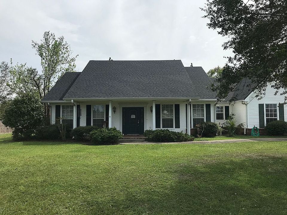 1st image of 1039 Temple Ln