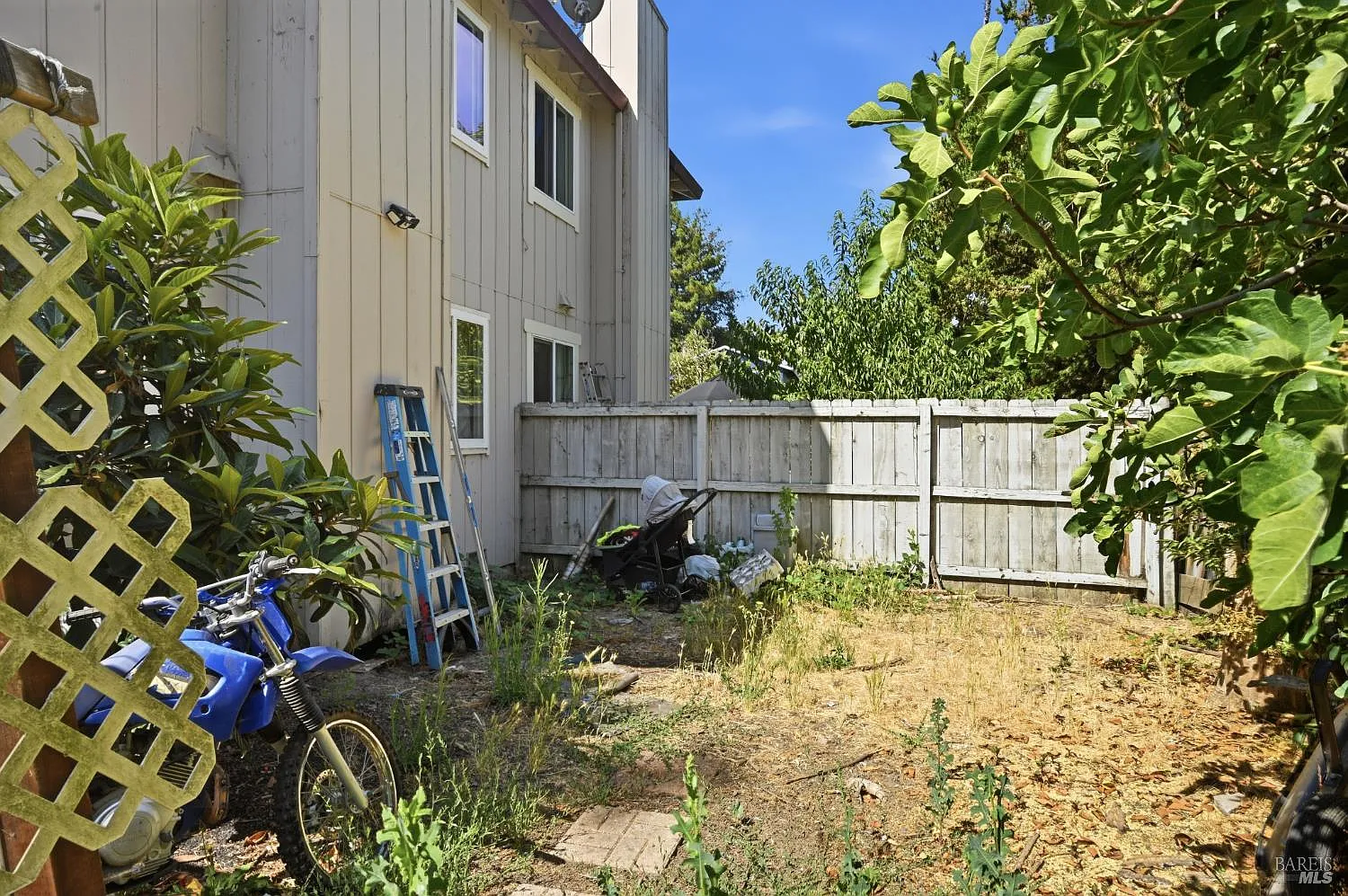 1168 Poggie Court - Photo 7