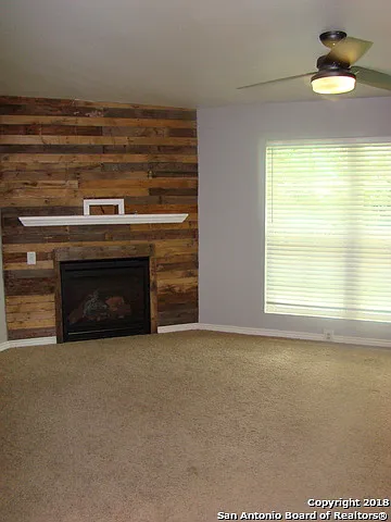 417 Harmon Dr — Photo 5
