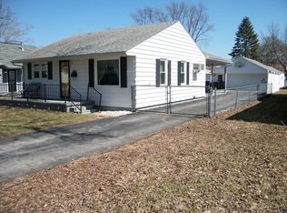 1710 18th Ave, Sterling, IL 61081