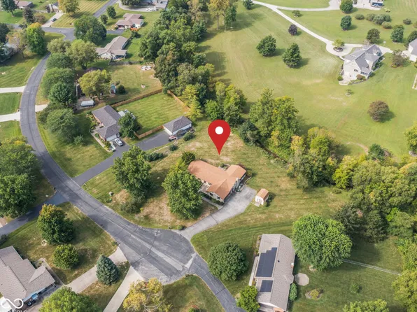 2448 S Sunrise Dr, New Palestine, IN 46163