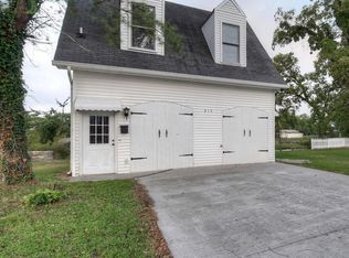 215 Academy St, Elizabethton, TN 37643