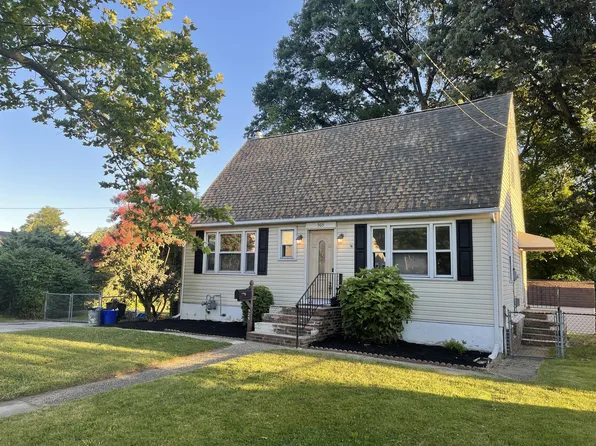 505 W Brooke Ave, Magnolia, NJ 08049