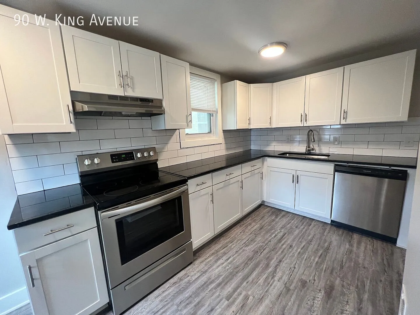 2 Bedroom Duplex Near OSU Medical Campus — Photo 3