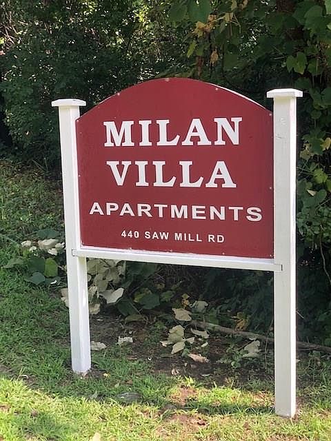 1st image of 440 Saw Mill Rd