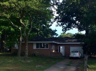 516 Kirkwood Ln, Virginia Beach, VA 23452