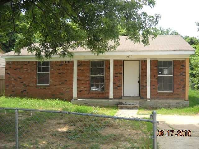 1st image of 3677 Skylark Dr