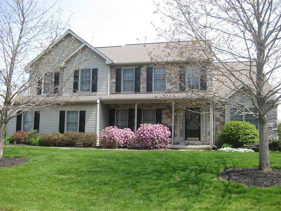 For Sale: 652 Heritage Drive, West Chester, PA 19382