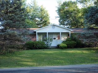 1503 Harlan Rd, Mount Vernon, IL 62864