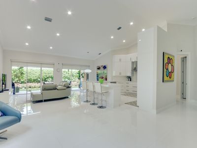 4729 Carlton Golf Drive, Lake Worth, FL, 33449