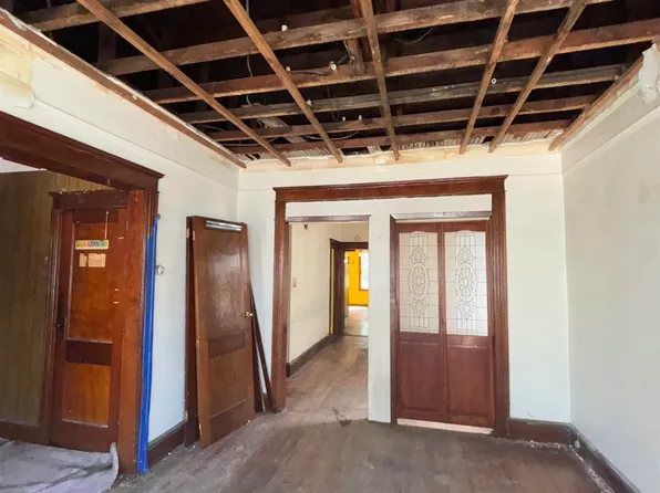 108 Rutgers Avenue image 11 of 20