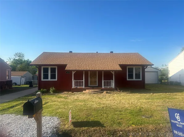 208 E Choctaw St, Henryetta, OK 74437