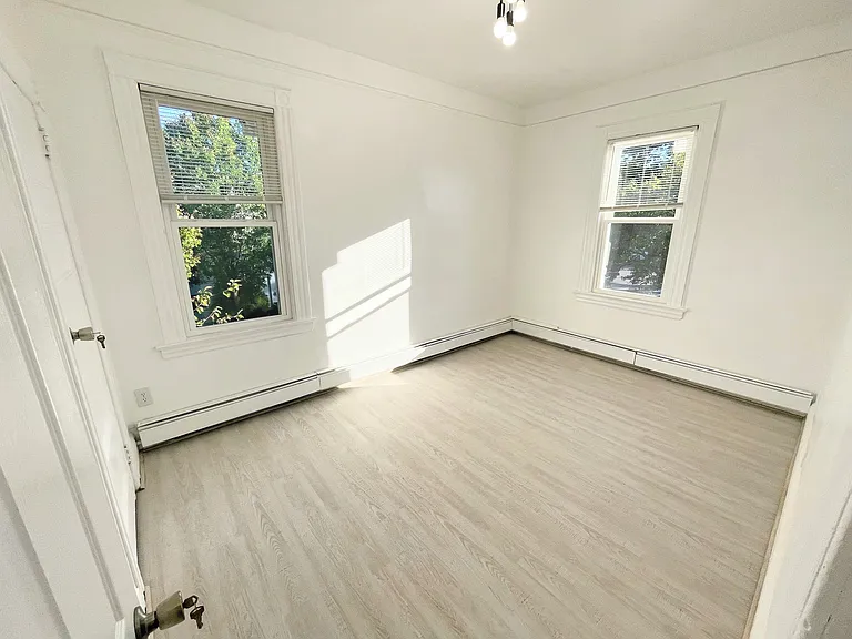 532 Fern Ave #2 — Photo 11