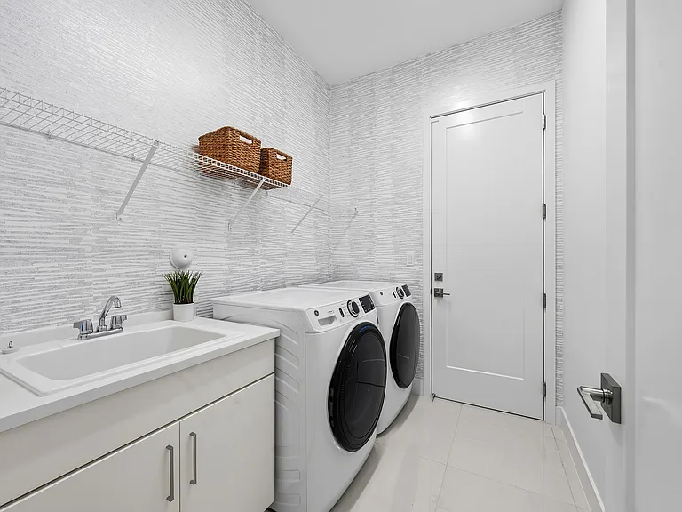 21015 Tangelo Tree Dr — Photo 14