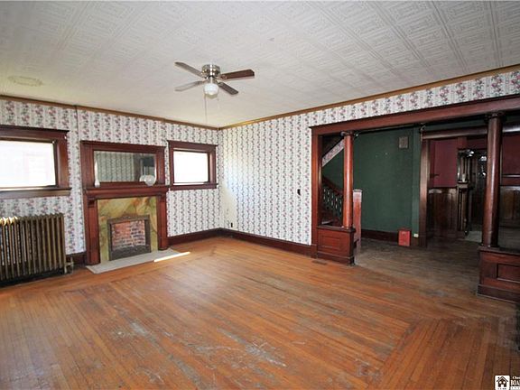 5th image of 115 Forest Ave