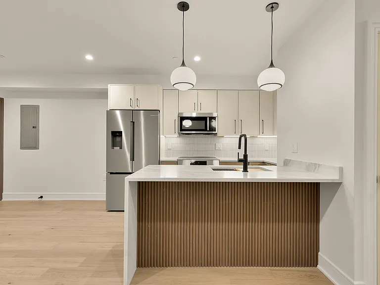 1463 Harvard St NW #1 — Photo 7