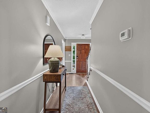 5th image of 1803 Milford Way SW