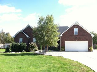 509 N Russell St, Portland, TN 37148