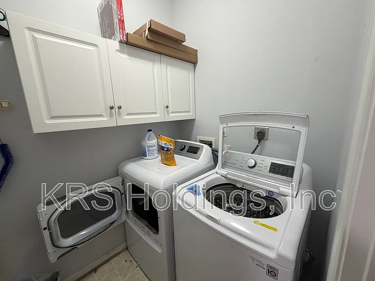 1409 Pandoria Ct — Photo 14