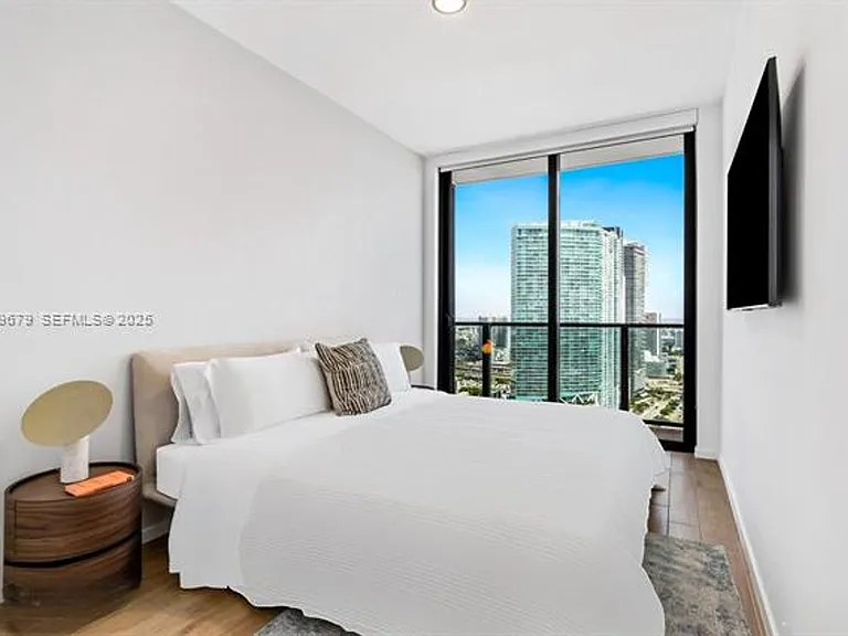 398 NE 5th St #4409 — Photo 9