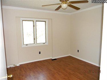 5th image of 7069 Village Dr #7069